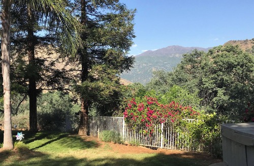 Three Rivers House | NEW LISTING!TRANQUIL SLICE OF PARADISE-SPA! VIEWS! PRIVATE! Secluded!
