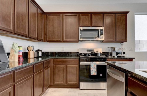 Sovana House | New Modern 6BR Villa - Near Strip - NEW furniture