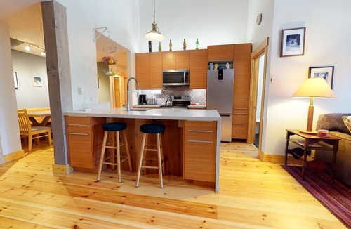 Woodwinds Condo | NEW Modern Remodeled 3BR+Loft(6beds)/3 BA, Sleep 8