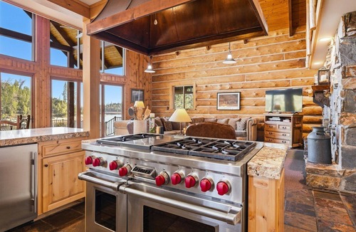 Bass Lake House | New! O'Connor Lakefront with private dock/spa/firepit!