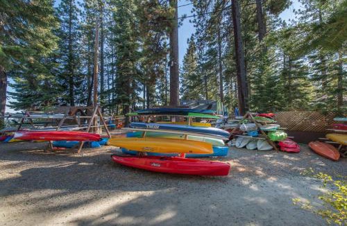 Sunnyside House | New Tahoe Park for 10 Hot-Tub Private HOA Beach EV