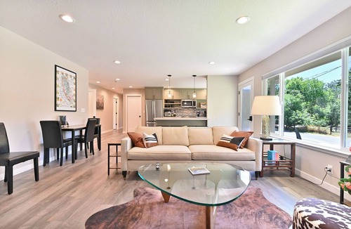 Altaville House | Newly remodeled three bed two bathon quiet dead end street.