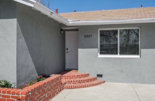 Raisin House | Newly Renovated 4B/2Bth Great Spot for Work or Fun