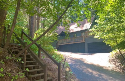 Placerville Ski Chalet | Newly Renovated A Frame Chalet
