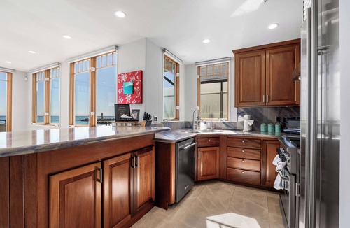 Eastside Santa Cruz House | Newly Renovated Ocean View Home