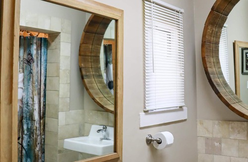 San Andreas Hotel | Newly Renovated Warm and Cozy Lodge at Gold Country Inn