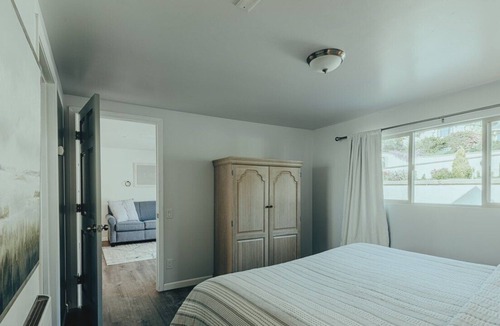 San Luis Obispo House | North Carriage House at Chateau Noland