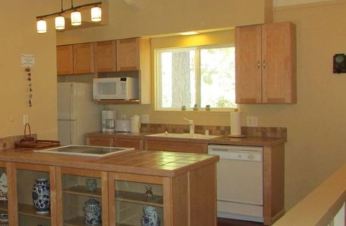 Incline Village Condo | North Tahoe Diamond, near diamond peak ski resort, Hyatt casino & lake