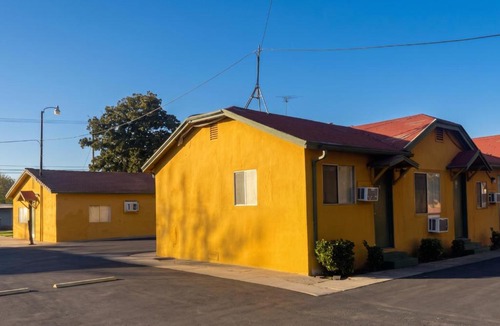 Modesto Hotel | Oak Motel Modesto CA