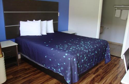 Southwestern Sacramento Hotel | Oasis Inn Sacramento- Elk Grove