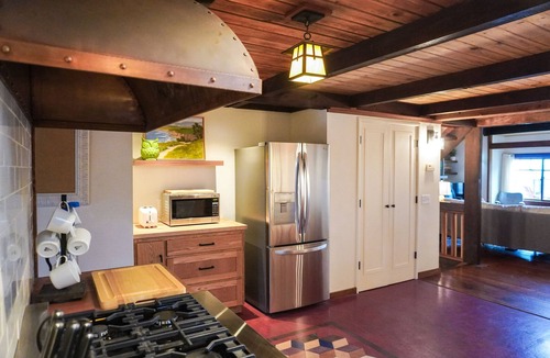 San Simeon House | Ocean Front Beach Home on Moonstone, Multiple decks, game room and views!