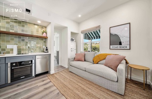Downtown Apartment | Ocean View Suite at Pismo Beach Club