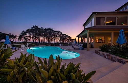 Rio del Mar Hotel | Ocean View Suite | Heated Pool & Tennis Court | Walk to Seascape Village Shops