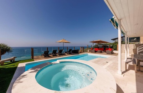 Leucadia House | Oceanfront Luxury with Pool/Spa, Beach Access