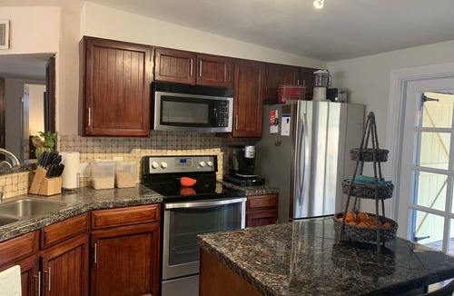 Cranbrooke Manor House | Old Town Scottsdale 2BR - Private hot tub and patio