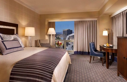 Bunker Hill Hotel | Omni Los Angeles Hotel at California Plaza