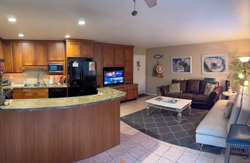 Carpinteria Condo | One Bedroom ground floor condo with Private Patio steps to Carpinteria beach