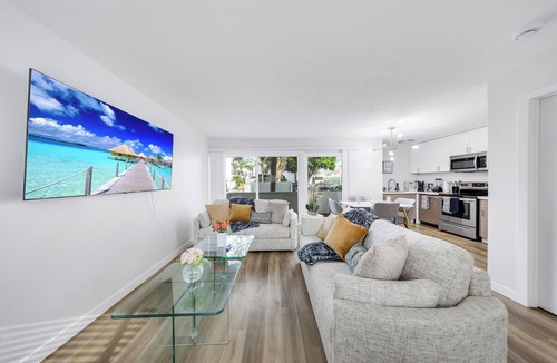 South Redondo Apartment | Oneluxstay Near Redondo Beach