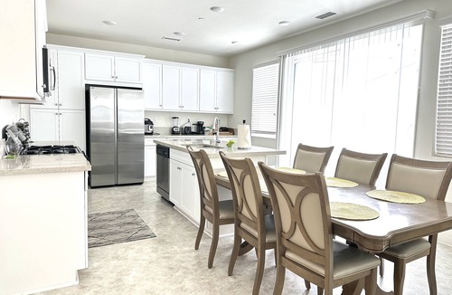 Upland Villa | Ontario Mills & Claremont colleges single Villa