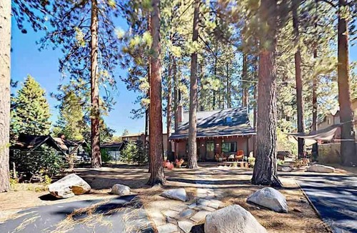 South Lake Tahoe Cabin | Original Tahoe Cabin - With A/C