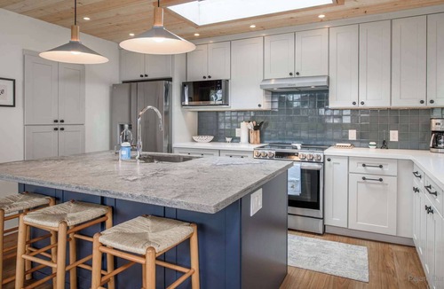 Watsonville House | Pajaro Dunes Beach House 65 Seashells, Swells & Sandy Toes 4BR Getaway for 11!
