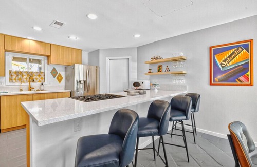 Vista Norte House | Palm Springs Poolside Retro Private Home