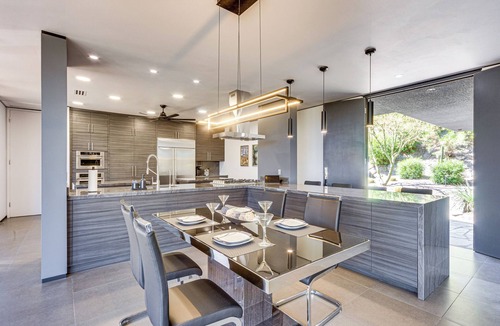 Cahuilla Hills House | Palm Springs Retreat w/Private Pool & Jacuzzi