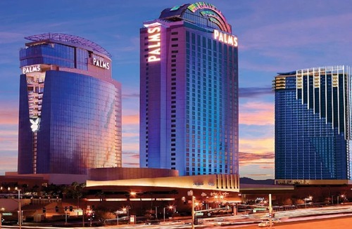 Las Vegas Condo | Palms Place Amazing Strip View 20-316