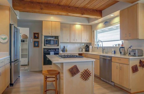 Aptos House | Panoramic Ocean Views - in Private Sanctuary