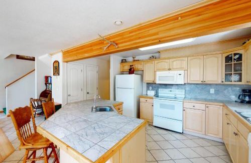 Shaver Lake House | Papas Mountain