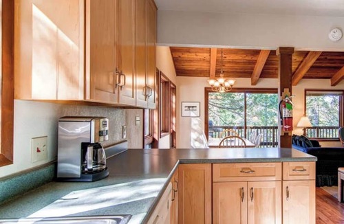 Yosemite National Park House | Paradise in Yosemite. NEW LISTING inside Yosemite PARK!