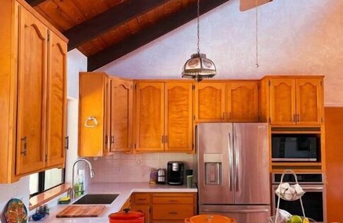 San Miguel House | Paso Robles unique 10 acre farm, 360 degree vineyard views, close to everything.