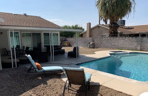 Paradise Apartment | Peaceful 1-bedroom hotel suites in vibrant Las Vegas