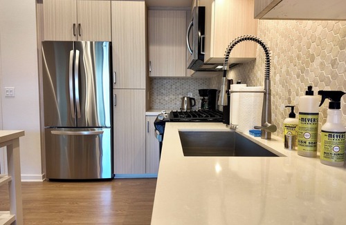 Lake Forest Apartment | Peaceful 1BR Retreat w/Courtyard View in Irvine