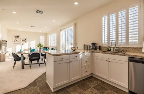 Jurupa Valley House | Peaceful 4BR 3BA Home With Mountain View