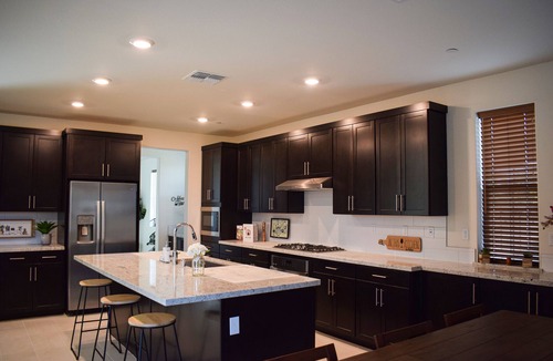 Tracy House | Peaceful 5BR/3.5BA Villa W/ClubHouse-Pool Spa Deck Garden