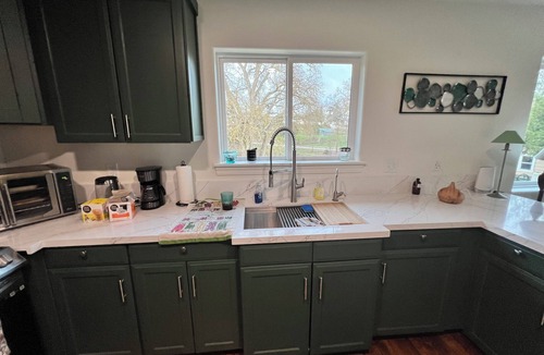 Atascadero Apartment | Peaceful Country Cottage Retreat. Oaks, Gardens & Starry Nights. Pet Friendly!