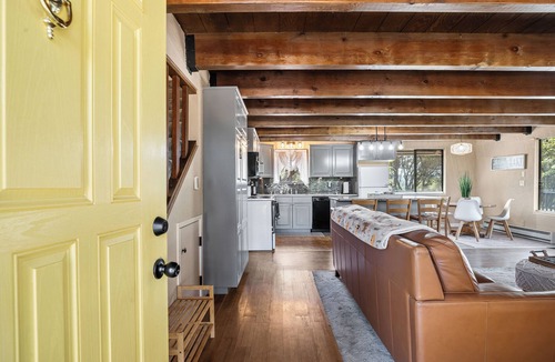 Groveland Cabin | Peaceful Pines - Lake, Golf & Yosemite Adventure Base