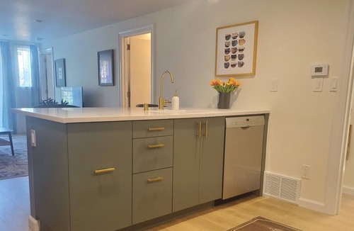 Piedmont Avenue Apartment | Peaceful retreat off Piedmont Ave w/ patio, W/D