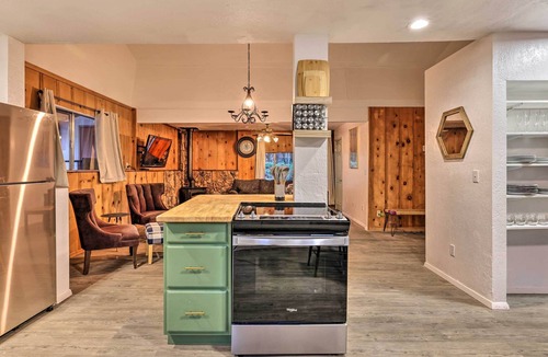 Twain Harte Cabin | Peaceful Twain Harte Cabin w/ Deck & Fishing!