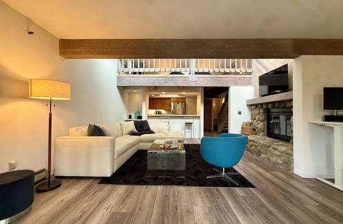 Incline Village Condo | Pefect 2-bedroom condo in wonderful Incline Village close to skiing and beach