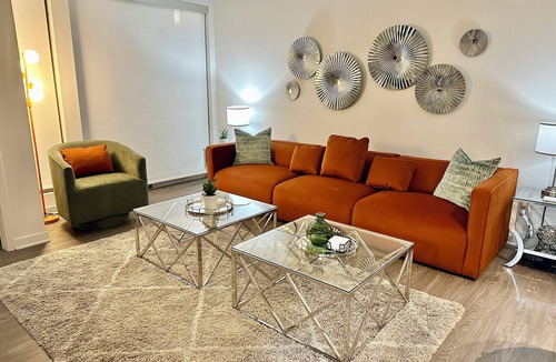 Downtown Apartment | Perfect 2-bedroom apartment with AC 2BD/2BA King beds in enchanting Santa Monica