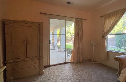 Clovis House | Perfect for a traveling professional!