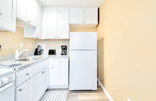 Marina Apartment | Perfect Retreat Minutes to Marina State Beach!