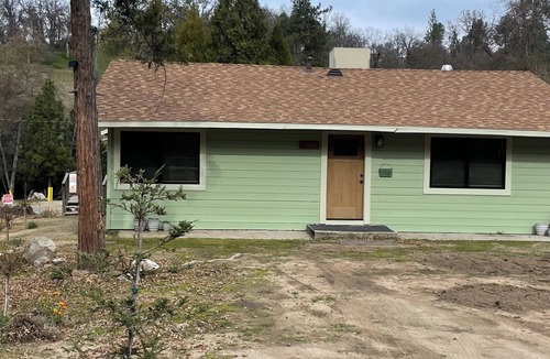 California Hot Springs Cabin | Perfect 4-bedroom cabin in beautiful California Hot Springs