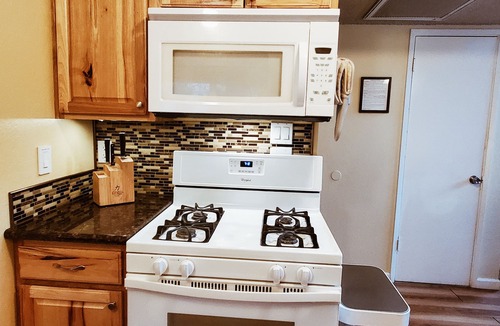 Pioneer Village House | Pet-Friendly 3BR Home Near Heavenly & Lake. Available fall or Winter ski lease