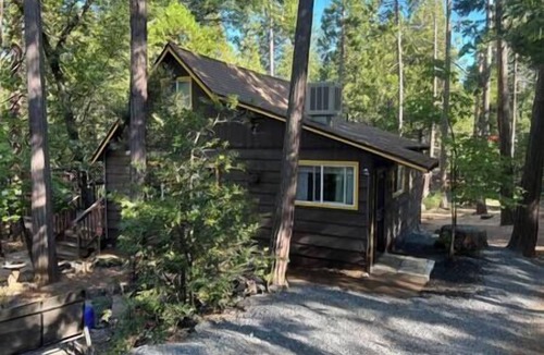 Twain Harte House | Pet Friendly Cabin ~ Twain Harte