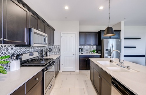 Clovis House | Pet-Friendly Clovis Home - Near Mall & Waterpark!