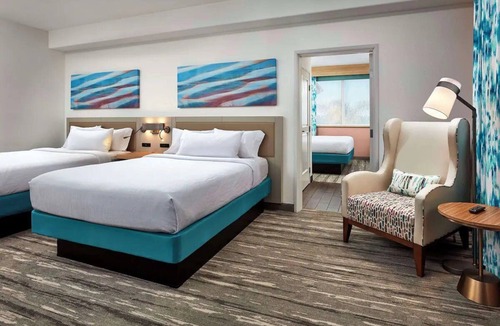 Pismo Beach Hotel | Pet-friendly Family Suite | Free Parking, 1.9 mi to Monarch Butterfly Grove