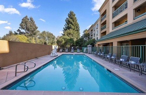 San Ramon Hotel | Pet-friendly Hotel! Comfortable 1BR Suite Short Drive to Mt Diablo State Park!